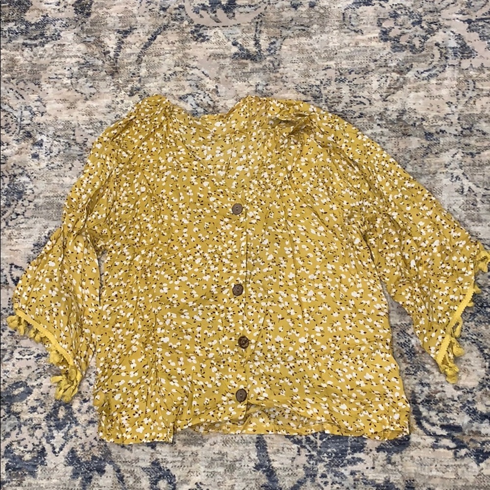 Shein gorgeous yellow blouse XL